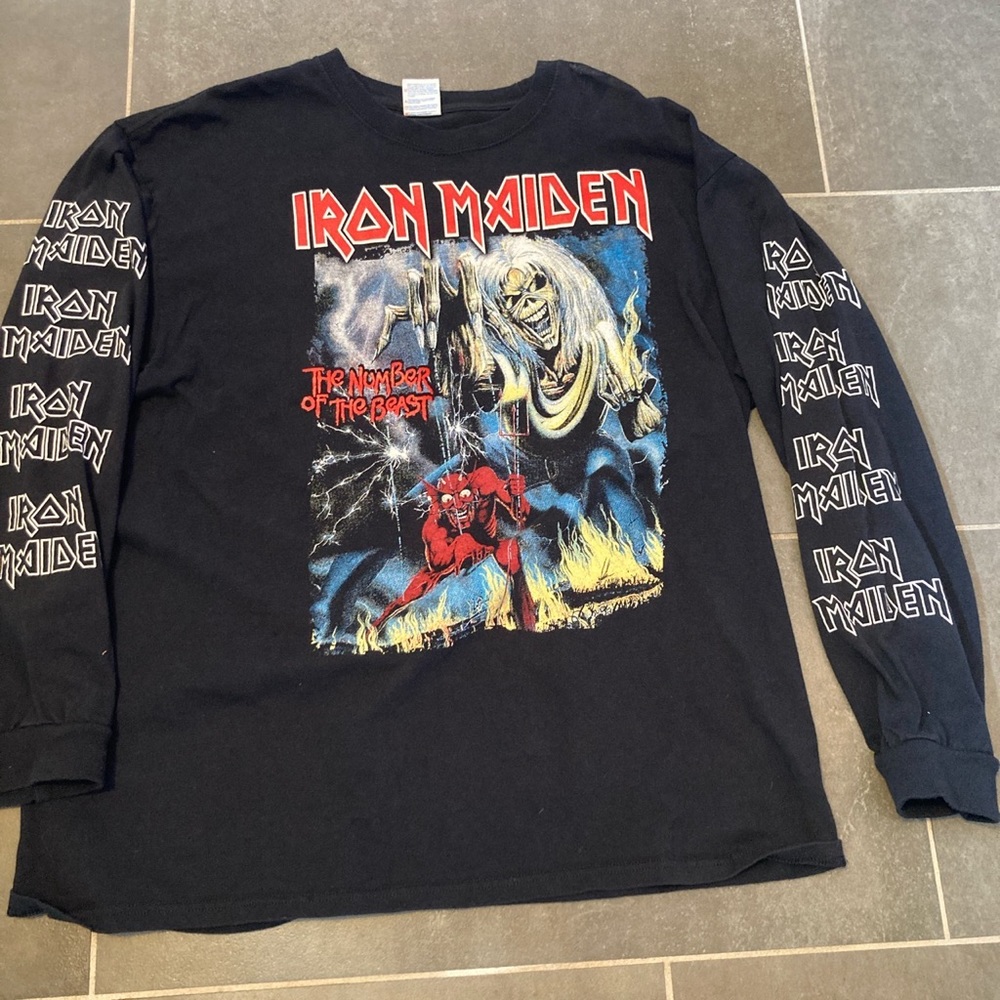 Iron maiden number of the beast size extra large, long sleeve